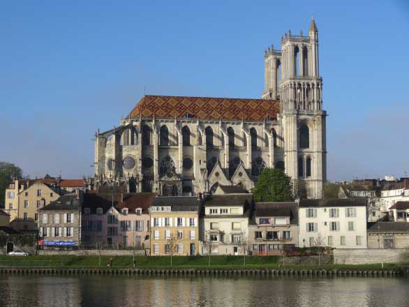 huissier mantes la jolie