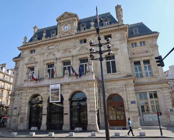 huissier paris 18